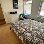 Holiday home La Petite Malouine *